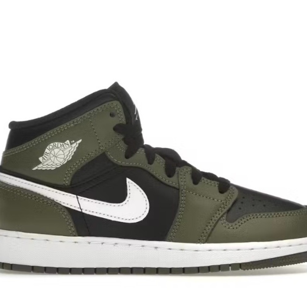Jordan Kids Shoes in Olive and Black